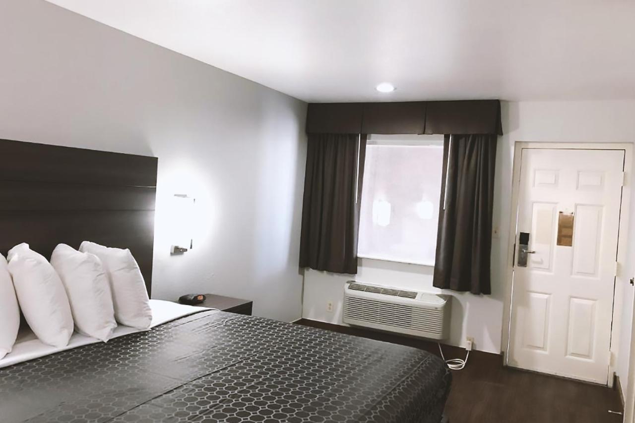 Blue Way Inn By Jasper Near Frost Bank Center Σαν Αντόνιο Εξωτερικό φωτογραφία